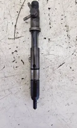 Audi A4 S4 B6 8E 8H Fuel injector 059130201F