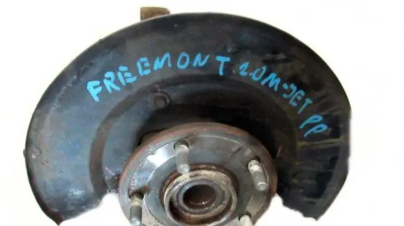 Fiat Freemont Front wheel hub spindle knuckle