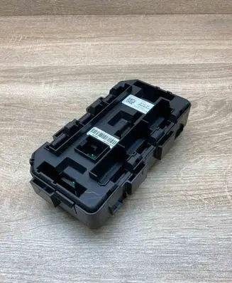 BMW 1 F20 F21 Fuse module 9337879