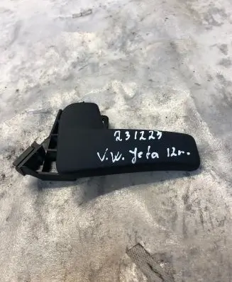 Volkswagen Jetta VI Engine bonnet (hood) release handle 5c1823533