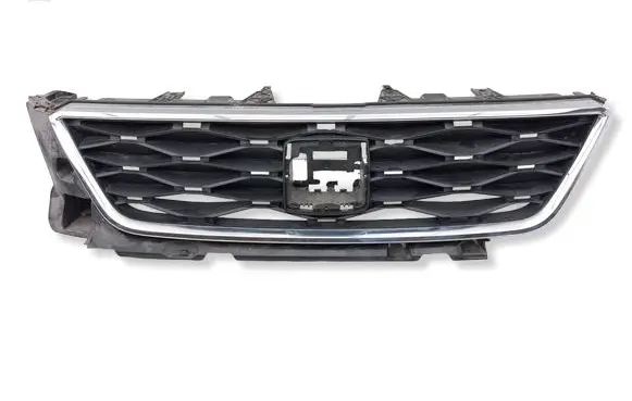 Seat Ateca Front bumper upper radiator grill 
