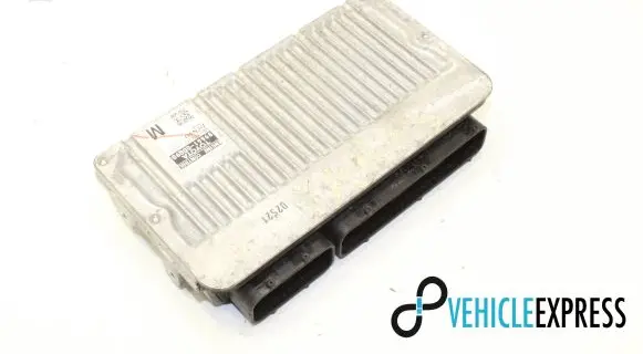 Toyota Yaris Engine control unit/module 896610DQ90 MB2756002200