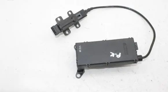 Mercedes-Benz SL R230 Keyless system antenna A2308200075