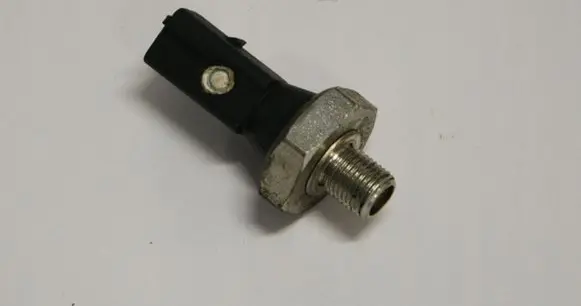 Volkswagen Polo V 6R Oil pressure sensor 03C919081
