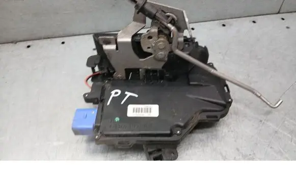 Audi A8 S8 D3 4E Rear door lock 4E0839016
