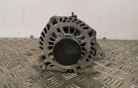 Subaru Outback (BS) Generator/alternator 23700AA951