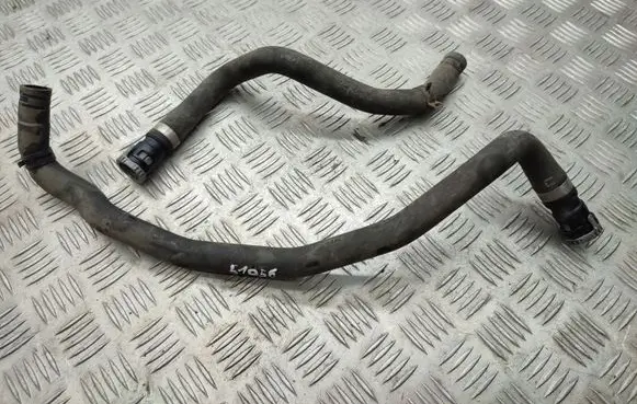 Ford C-MAX II Engine coolant pipe/hose