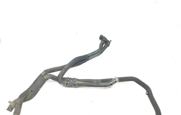 Nissan NV400 Engine coolant pipe/hose