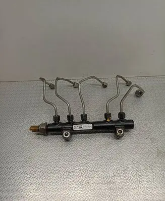 Peugeot 208 Fuel main line pipe 9804776780 170733639 28497Z01
