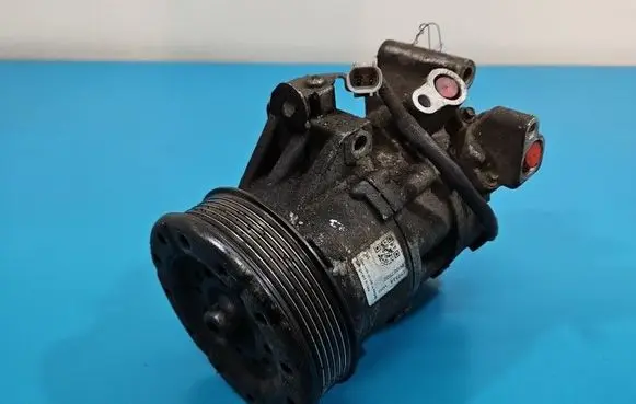 Toyota Yaris Air conditioning (A/C) compressor (pump) IMPRK1576516