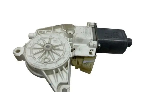 Mercedes-Benz ML W164 Front door window regulator motor A2518200842 997081102 0130822272