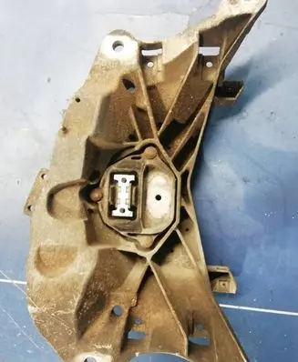 Audi Q5 SQ5 Gearbox mounting bracket 8K0399151 CJ220012287