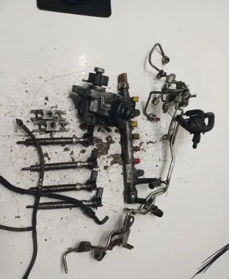 Volkswagen Transporter - Caravelle T5 Fuel injection system set 03L130277C 0445116035 03L130755J