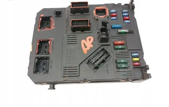 Peugeot 206 BSM Control unit 965247478