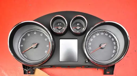 Opel Insignia A Speedometer (instrument cluster) 365903926