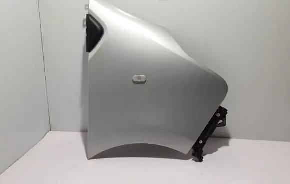 Renault Trafic III (X82) Fender 631001616R