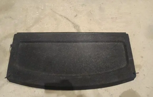 Volkswagen Golf V Parcel shelf 