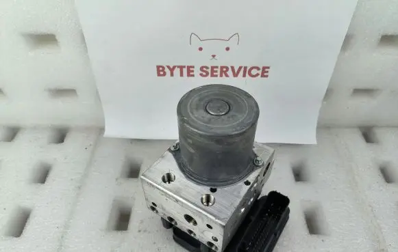 Porsche Taycan 9J1 ABS Pump 9J1614109D