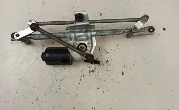 Opel Combo C Front wiper linkage and motor