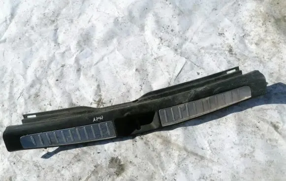 Toyota Avensis T250 Other trunk/boot trim element 5838705090 58387-05090