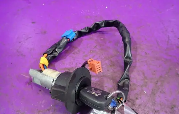 Peugeot 206 CC Ignition lock