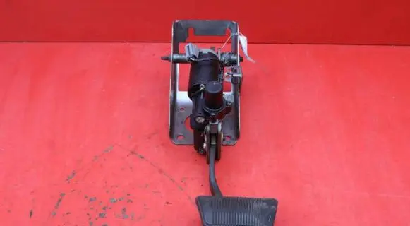 Jeep Grand Cherokee (WK) Accelerator throttle pedal 52089242AD