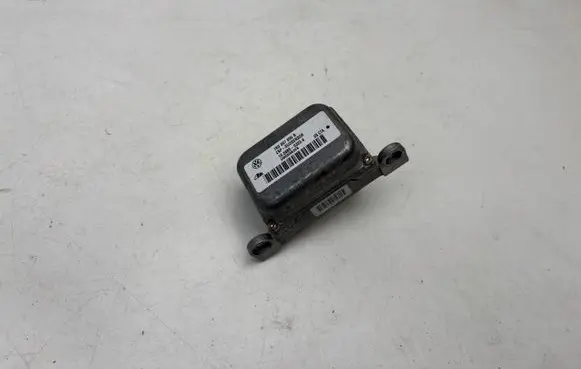 Volkswagen Touran I ESP acceleration yaw rate sensor 1K0907655B