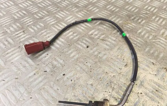 Skoda Fabia Mk3 (NJ) Exhaust gas temperature sensor 04L906088CH