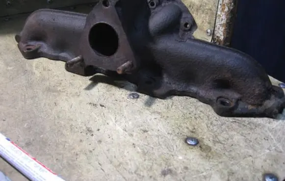 Peugeot 607 Exhaust manifold 2683143110 G1N01801