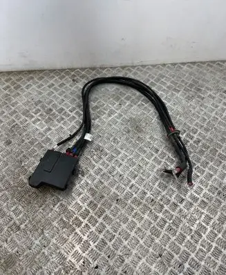 Iveco Daily 6th gen Positive cable (battery) 5801610609 65001035
