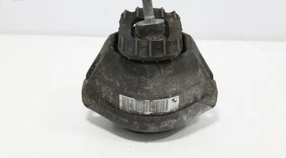 BMW 5 E60 E61 Engine mount bracket RM676987402 15934612FR