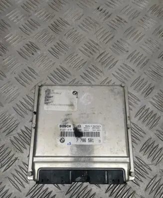 BMW 5 E39 Engine control unit/module 28RTE684 7786581 028101033