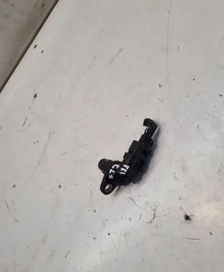 Mercedes-Benz CLS C219 Camshaft position sensor A0041539628