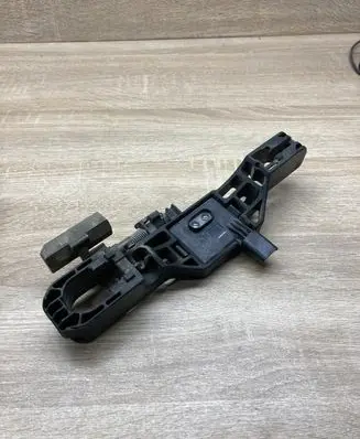 Renault Laguna II Front door exterior handle/bracket AV50487001 8200008431
