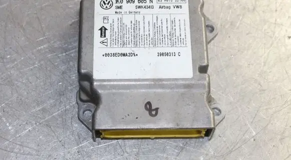 Volkswagen Jetta V Airbag control unit/module 1K0909605N