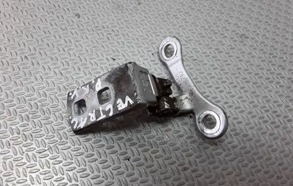 Opel Vectra C Front door upper hinge