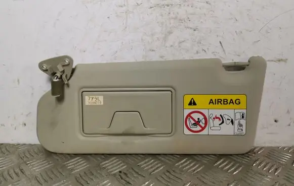 Mitsubishi Outlander Sun visor clip/hook/bracket 