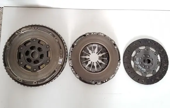 Nissan Qashqai J12 Clutch set kit 123104593R TD2290 302103464R