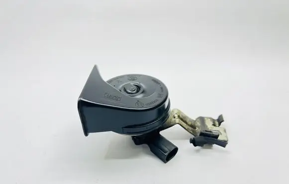 Volkswagen PASSAT B8 Horn signal 3C0951221 150917 1157115