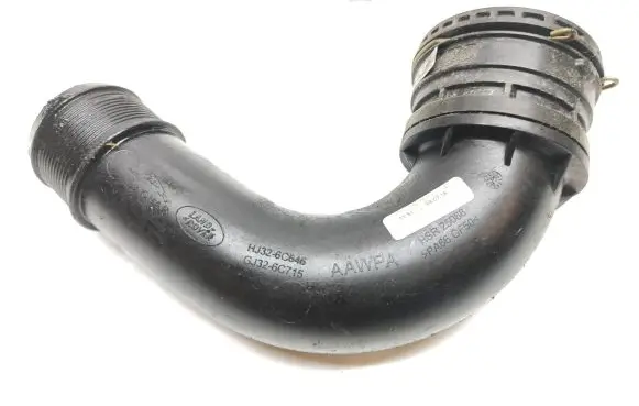Land Rover Discovery Sport Intercooler hose/pipe GJ326C715 HJ326C646