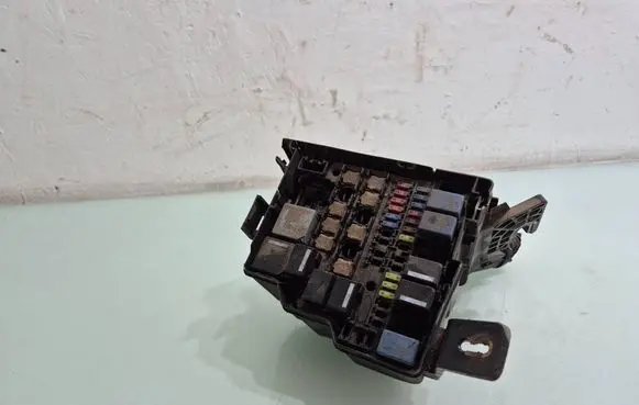 Ford Fiesta Fuse box set 