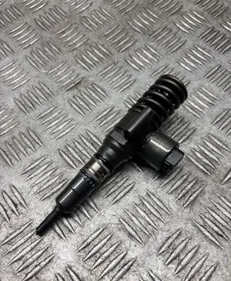 Jeep Patriot Fuel injector 03G130073G
