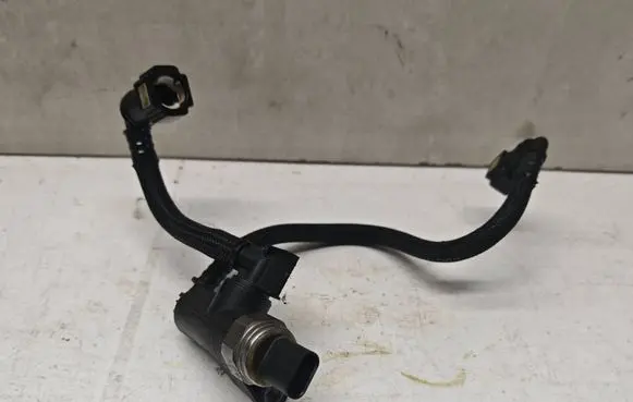 Peugeot 3008 II Fuel temperature sensor 9828711180 31CP6502
