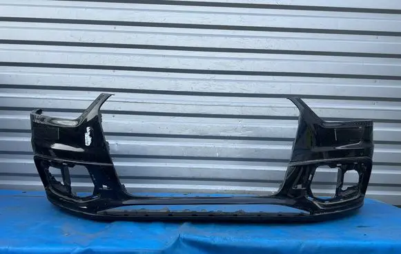 Audi Q3 8U Front bumper 8U0807437D 8U0807437F 8U0807437E
