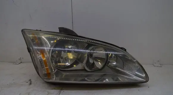 Ford Focus Headlight/headlamp