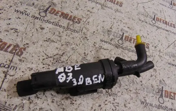 Mercedes-Benz E W211 Vacuum valve A0025401497