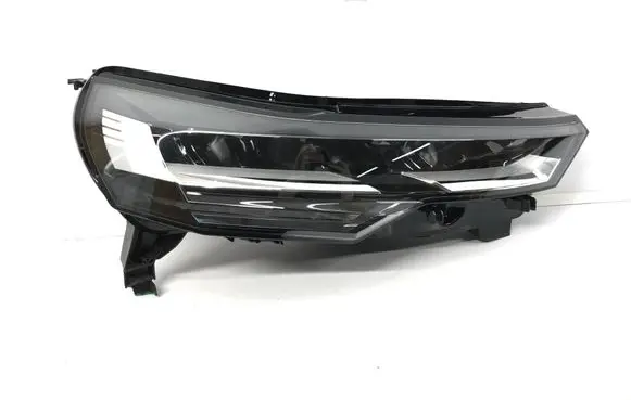 Renault Captur II Headlight/headlamp 260100091R 1EX01671402 20230404