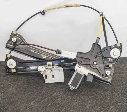 Mercedes-Benz S C217 Front door window regulator with motor A2177200246