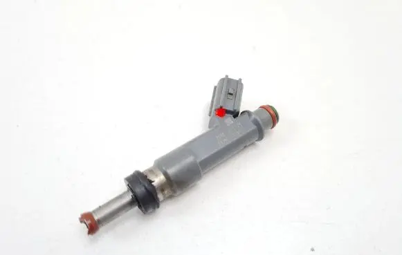 Fuel injector