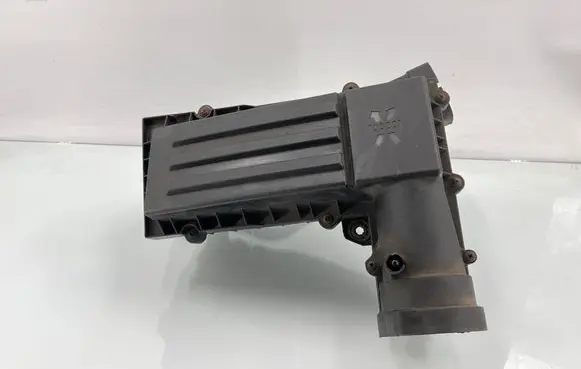 Volkswagen PASSAT B6 Air filter box 1K0129620D C35154